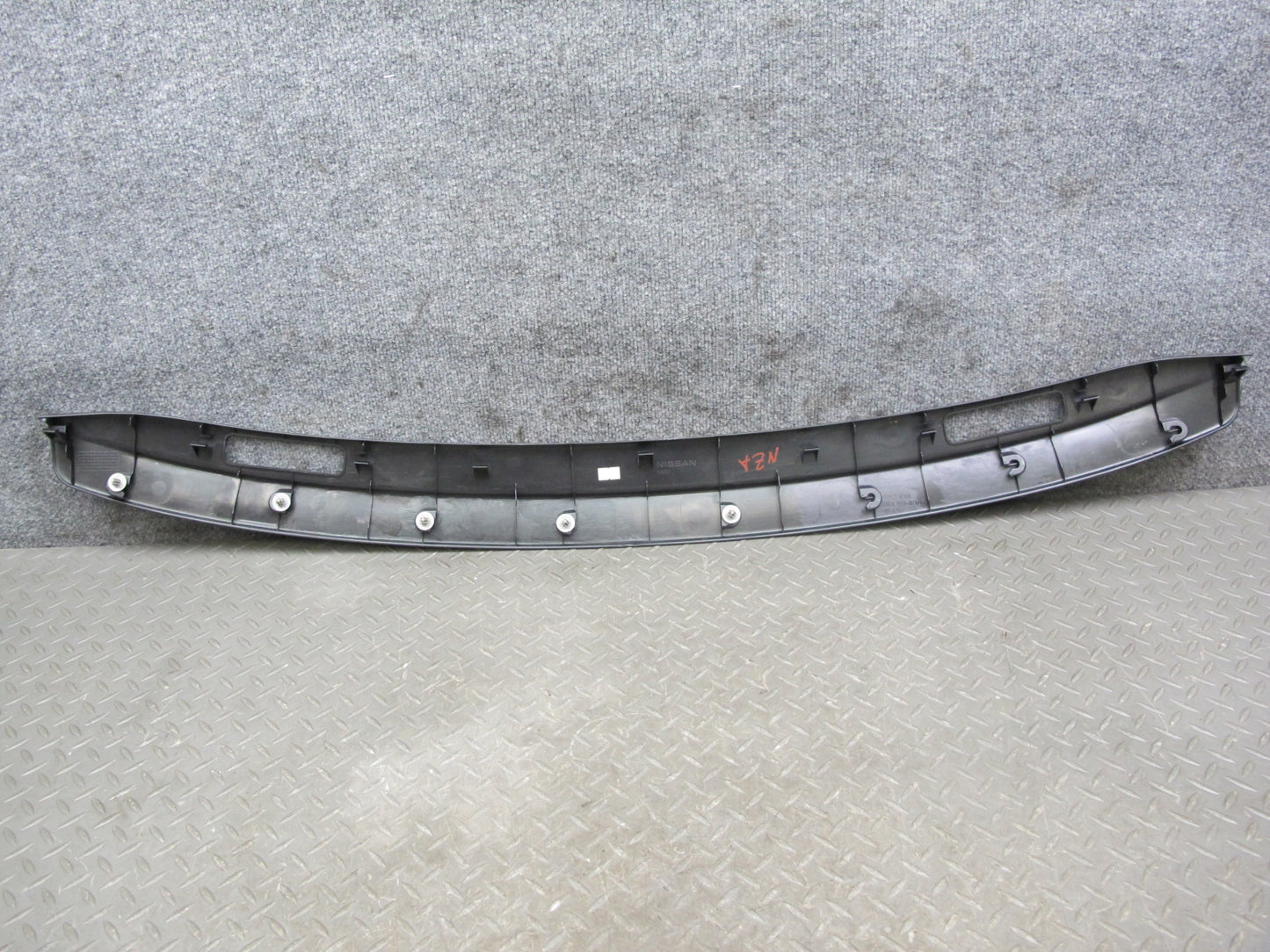 10-19 Nissan 370Z Z34 Convertible Upper Windshield Trim Cover 739E2-1ET0A OEM
