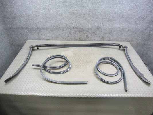 10-19 Nissan 370Z Convertible Windshield LET & Right Door Weatherstrip Set OEM