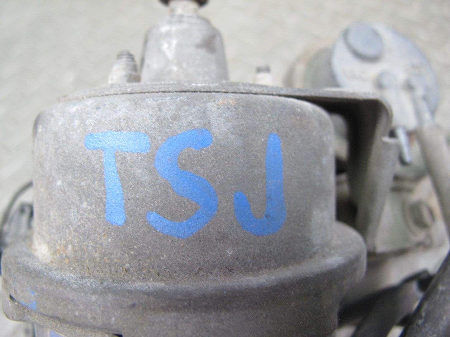 86-92 Toyota Supra MA70L Turbo Speed Cruise Control Actuator Unit w Cable OEM