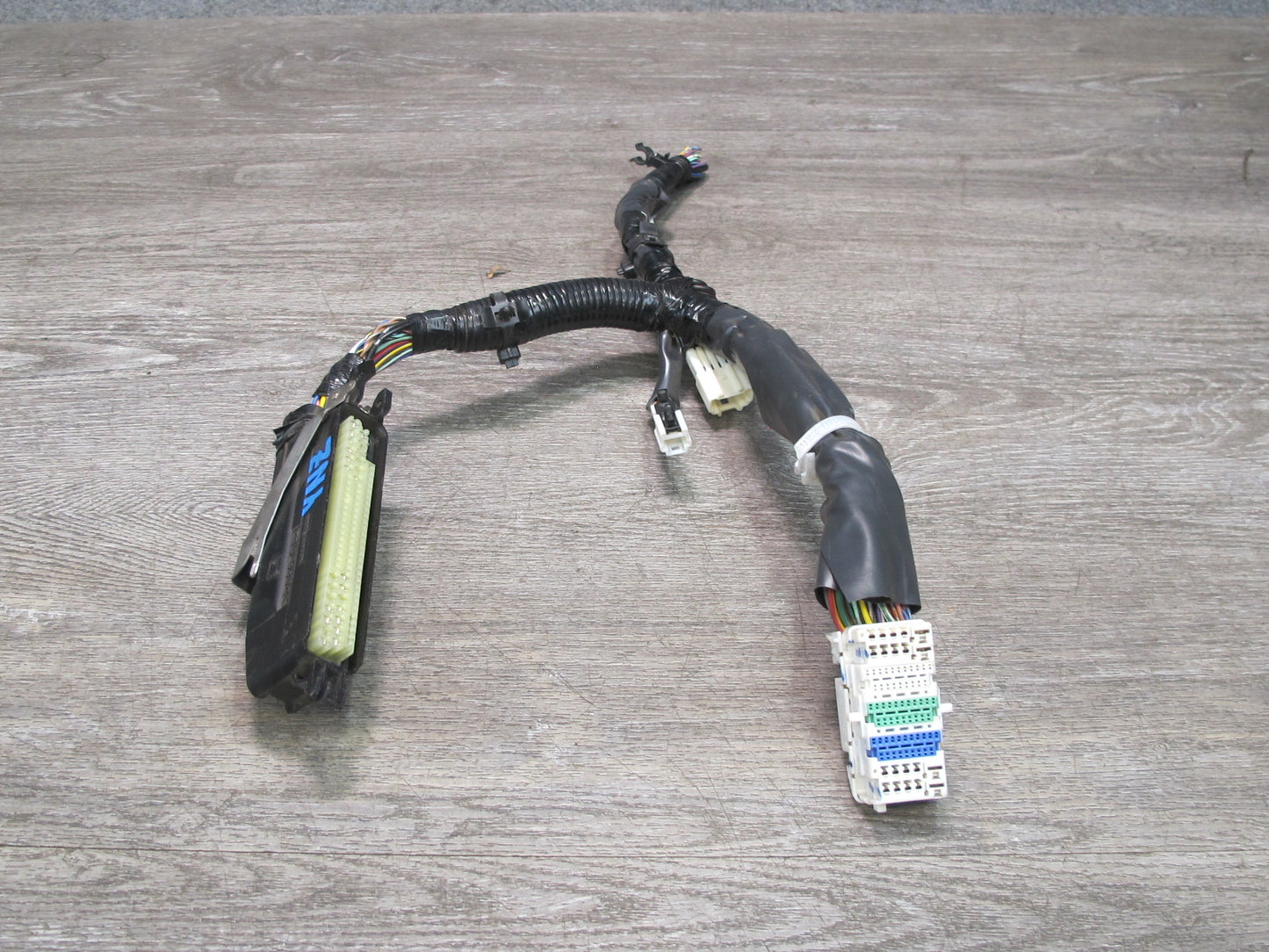 07-08 Nissan Z33 350Z Coupe BCM Body Wire Wiring Harness Cut Plugs Pigtail OEM