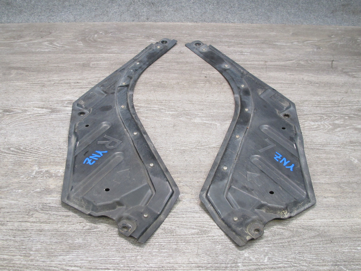 07-08 Nissan 350Z Z33 Coupe Set of 2 Front Right & Left Floor Splash Shield OEM