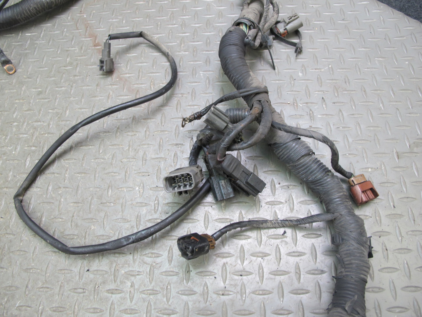 90-91 Nissan Z32 300ZX VG30DE NON Turbo M/T Engine Bay Wire Wiring Harness OEM