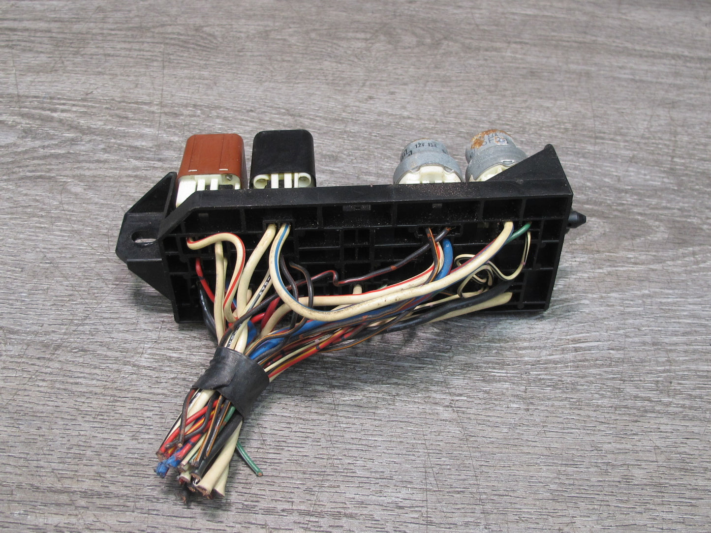 85-86 Toyota MR2 AW15 4AGELC Under Hood Relay Fuse Box OEM