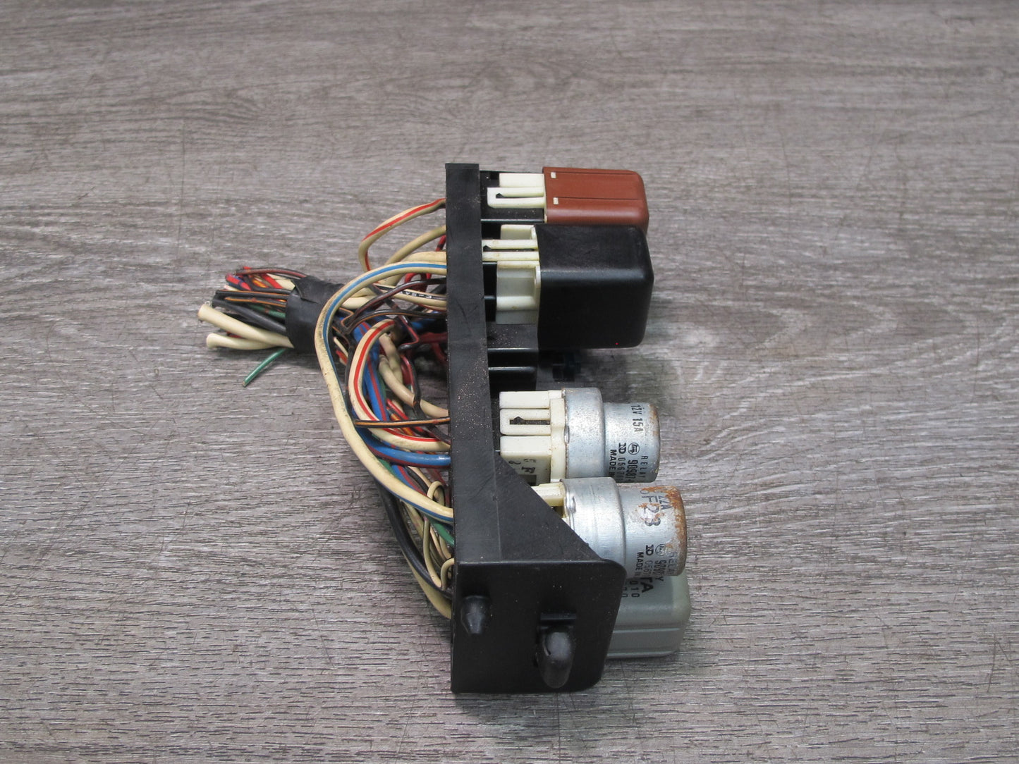 85-86 Toyota MR2 AW15 4AGELC Under Hood Relay Fuse Box OEM