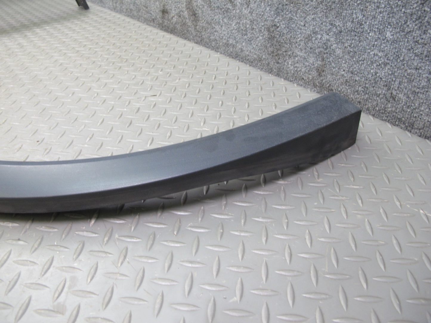 11-18 Porsche Cayenne 958 Rear Left & Right Wheel Fender Flare Trim Molding Set