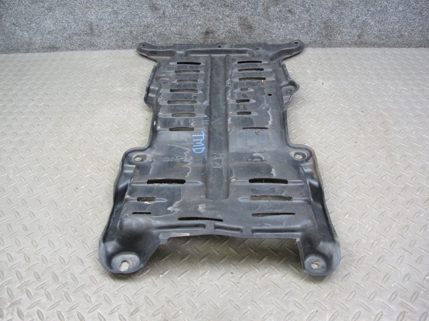 85-89 Toyota MR2 AW15 Fuel Tank Rear Protector Splash Shield Cover OEM