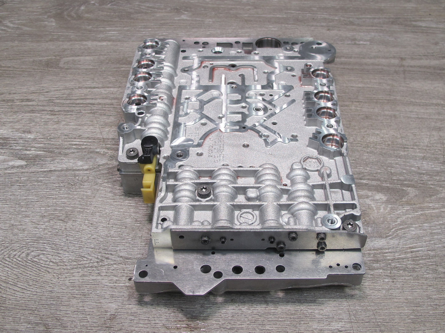 14-15 Mercedes X166 W166 722.9 Transmission Valve Body Mechatronic 2122771201