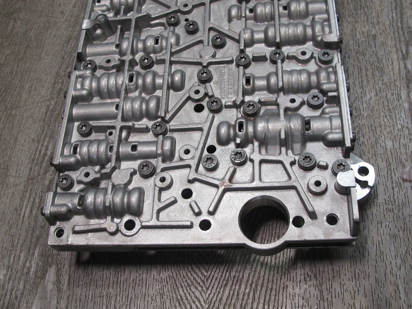 14-15 Mercedes X166 W166 722.9 Transmission Valve Body Mechatronic 2122771201