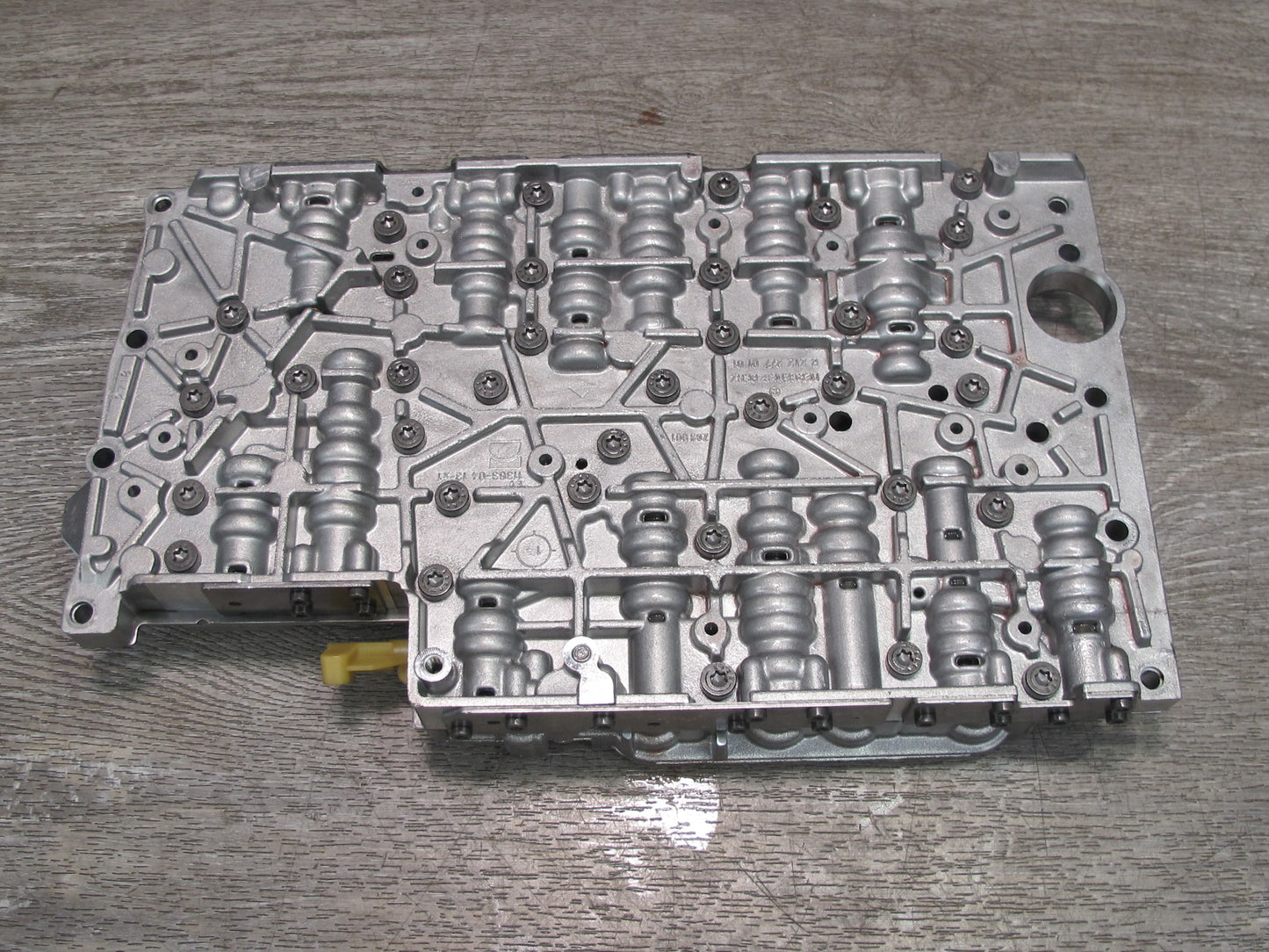 14-15 Mercedes X166 W166 722.9 Transmission Valve Body Mechatronic 2122771201