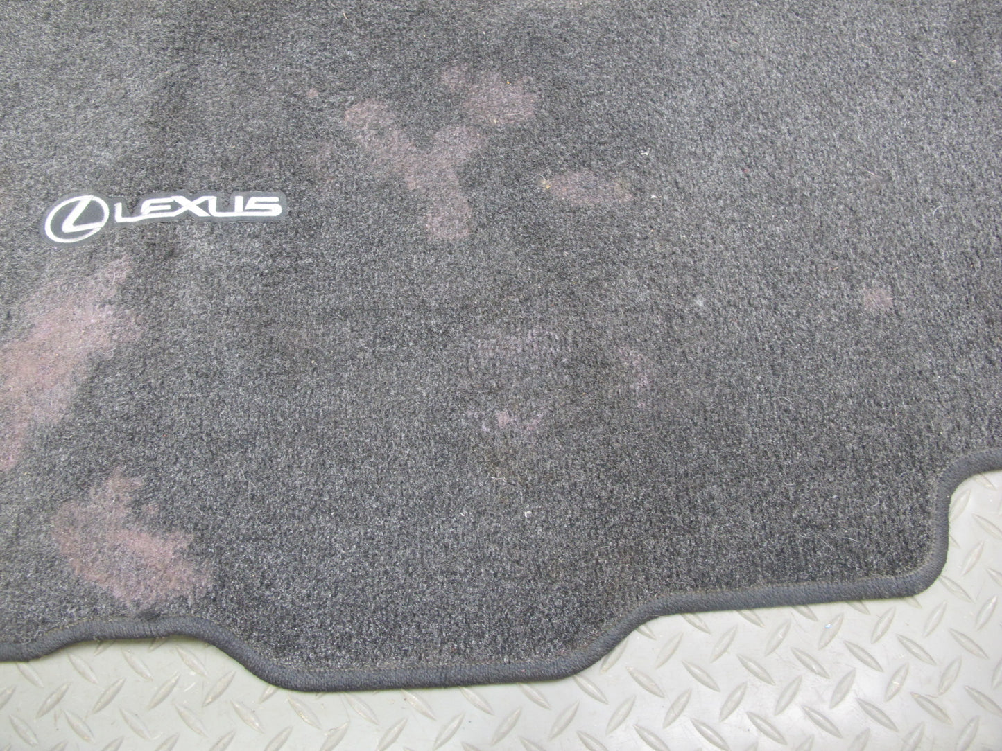 01-05 Lexus JCE10L IS300 Sedan Rear Trunk Floor MAT Carpet Cover OEM
