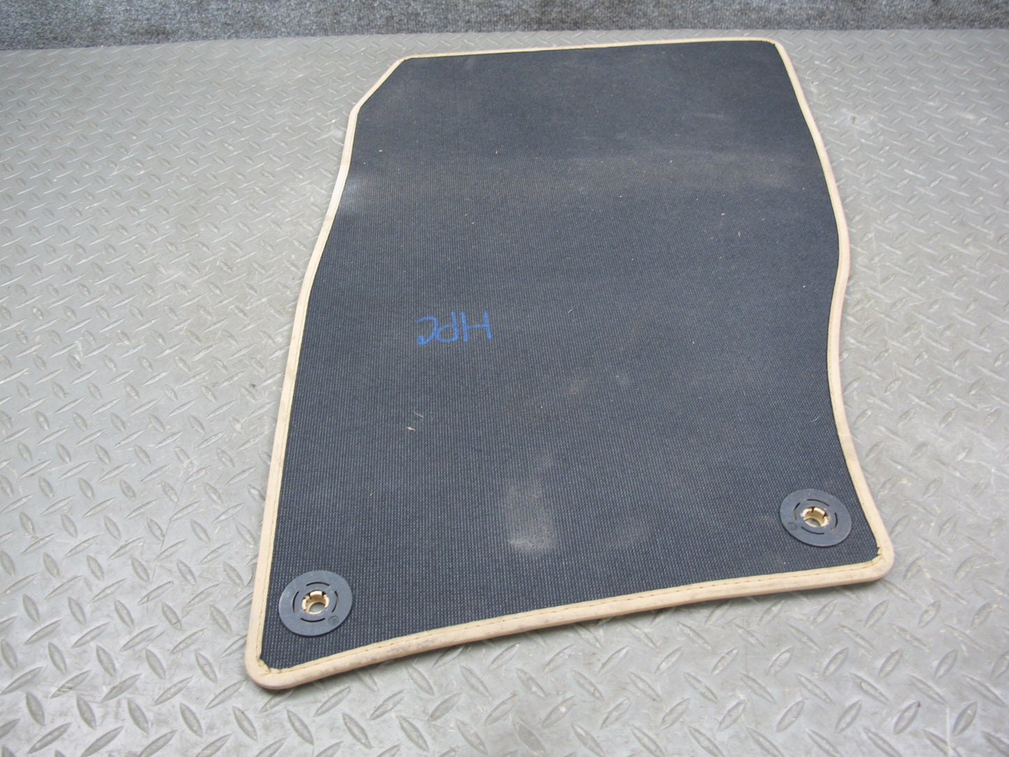 2011-2018 Porsche Cayenne 958 Front & Rear Floor MAT Carpet Cover Set of 4