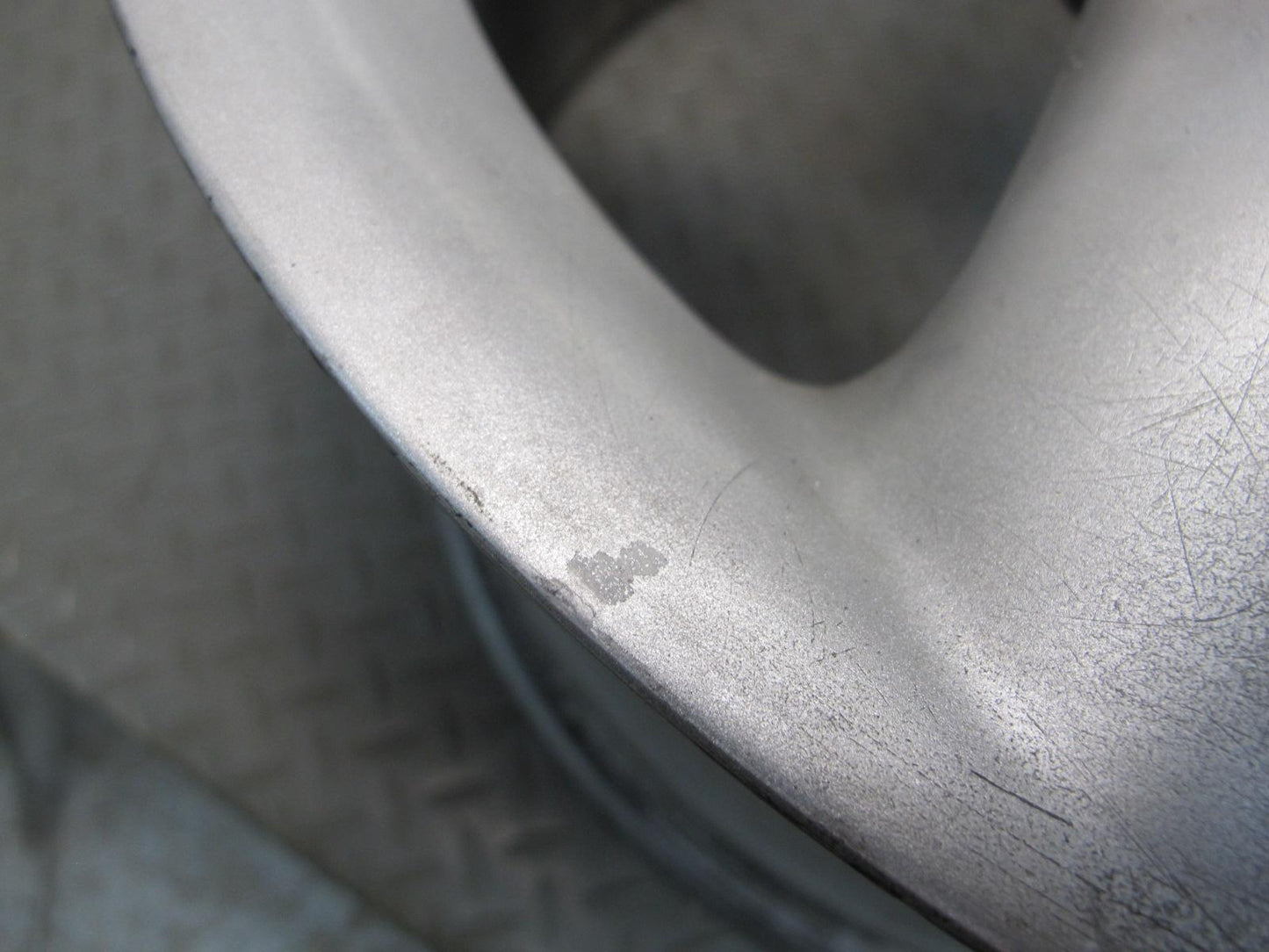03-08 Mercedes R230 Rear 18" R18 Alloy Wheel Rim 18x9.5J ET40 2304010502 OEM