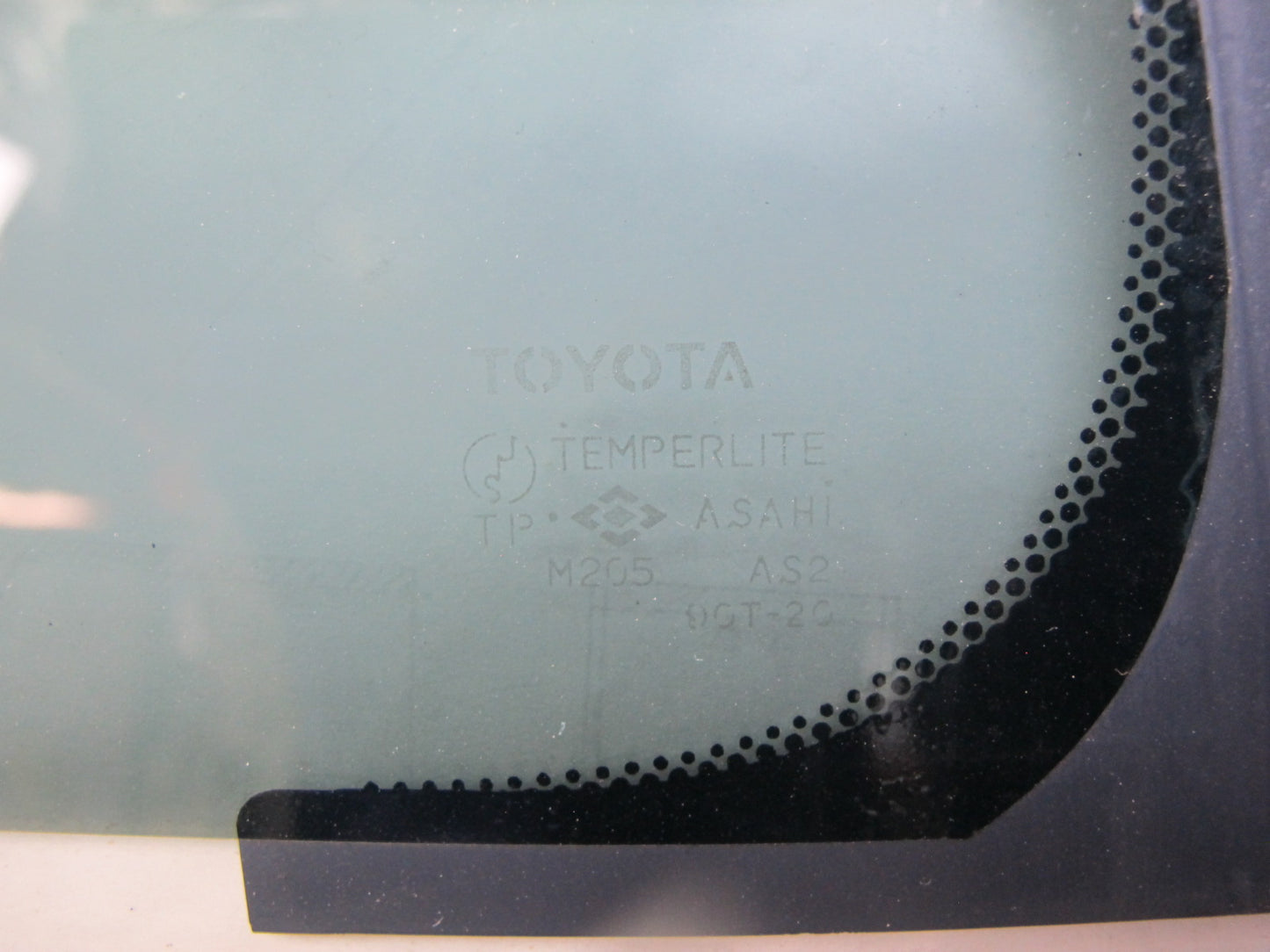 94-96 Lexus JZZ31L SC400 SC300 Front Right Passenger Door Glass Window OEM
