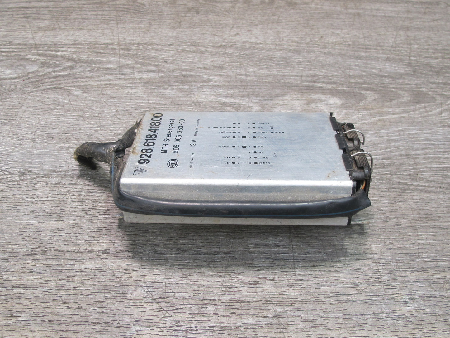 1987-1995 Porsche 928 S Air Vent Control Module Unit 92861841800