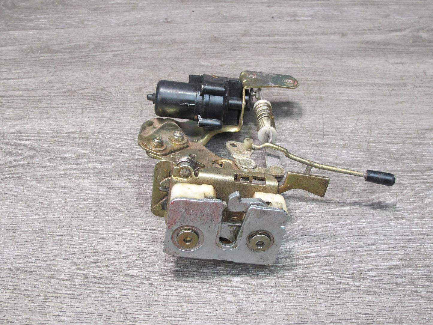 1987-1995 Porsche 928 S Front Right Pass Side Door Lock Latch Actuator