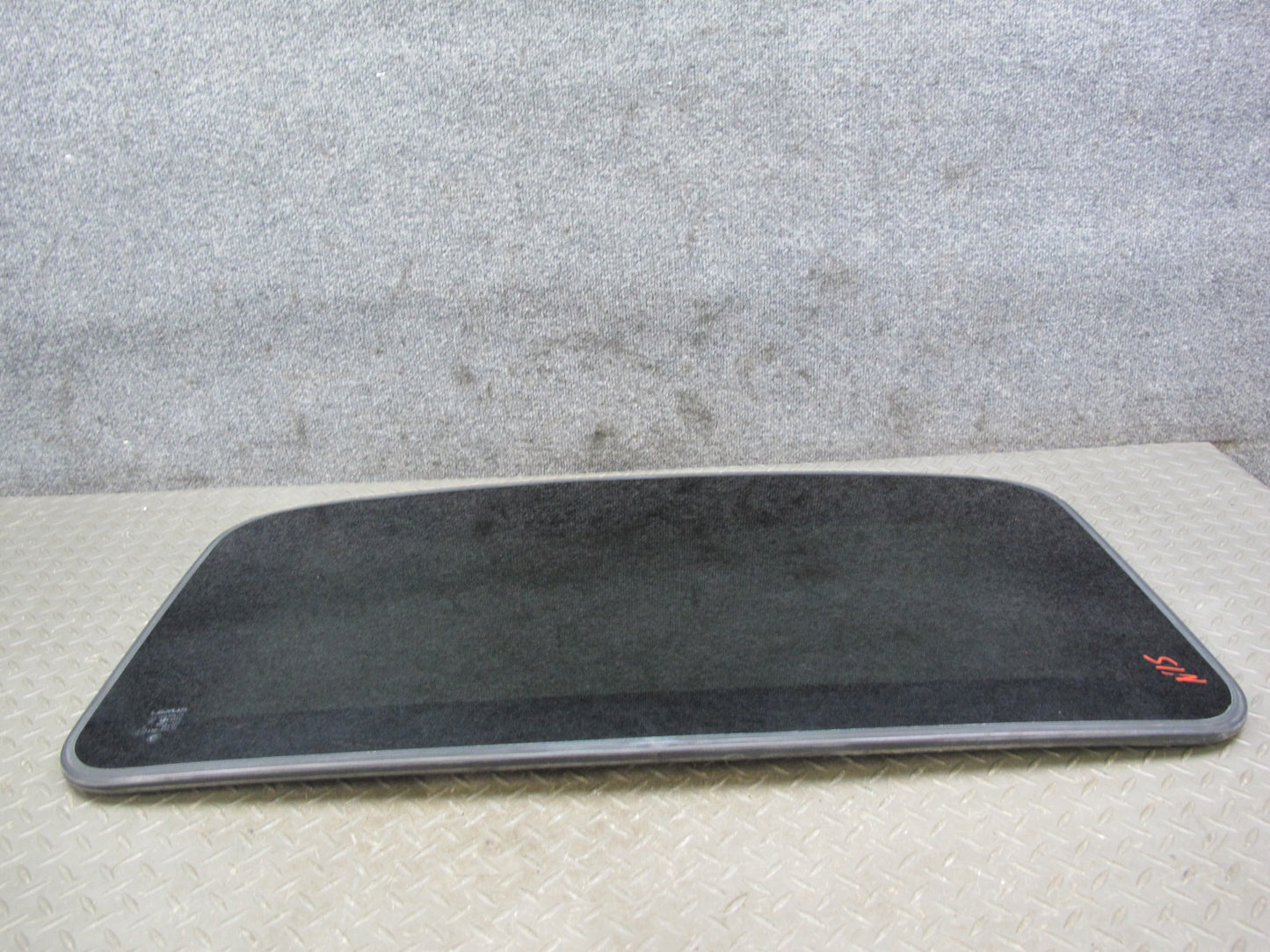 01-05 Lexus JCE10L IS300 Sunroof Moonroof Glass Window Panel OEM