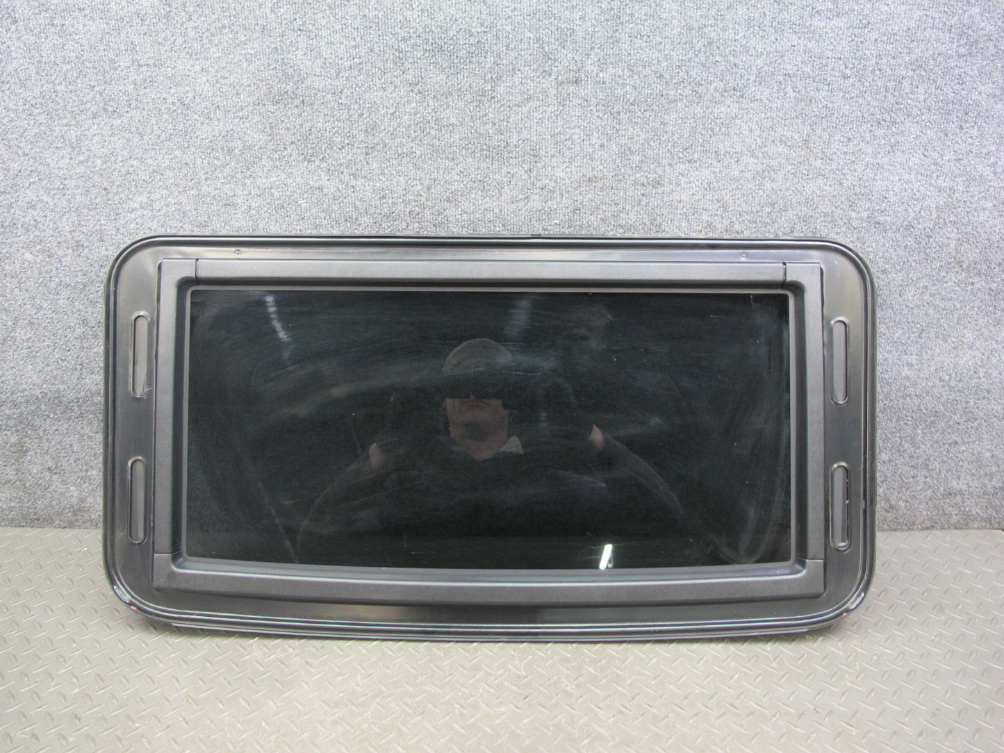 01-05 Lexus JCE10L IS300 Sunroof Moonroof Glass Window Panel OEM