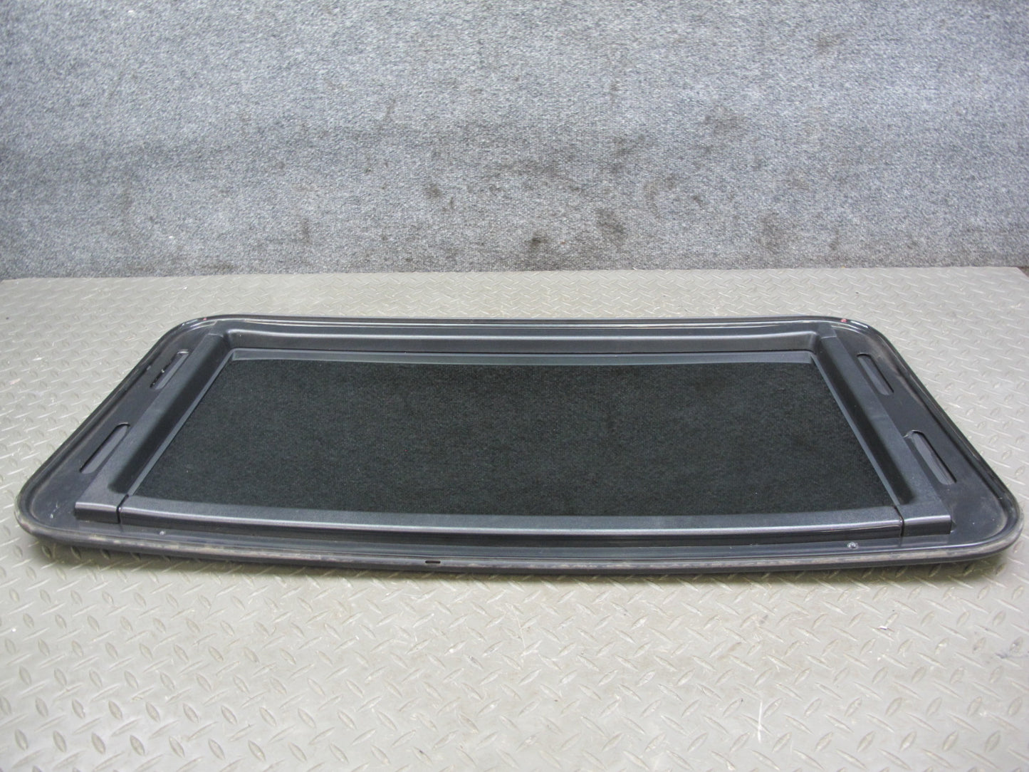 01-05 Lexus JCE10L IS300 Sunroof Moonroof Glass Window Panel OEM