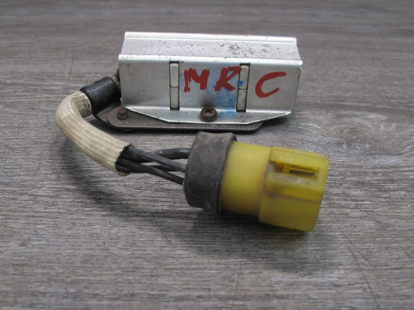 86-91 Mazda RX7 FC3S Fuel Injector Resistor 079960-0150 OEM