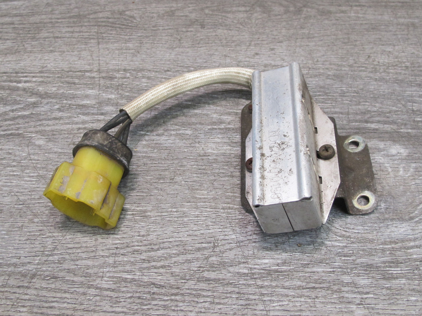 86-91 Mazda RX7 FC3S Fuel Injector Resistor 079960-0150 OEM