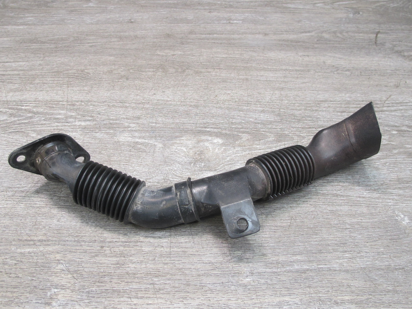 86-88 Mazda RX7 FC3S Front Air Duct Tube FB0150134 OEM