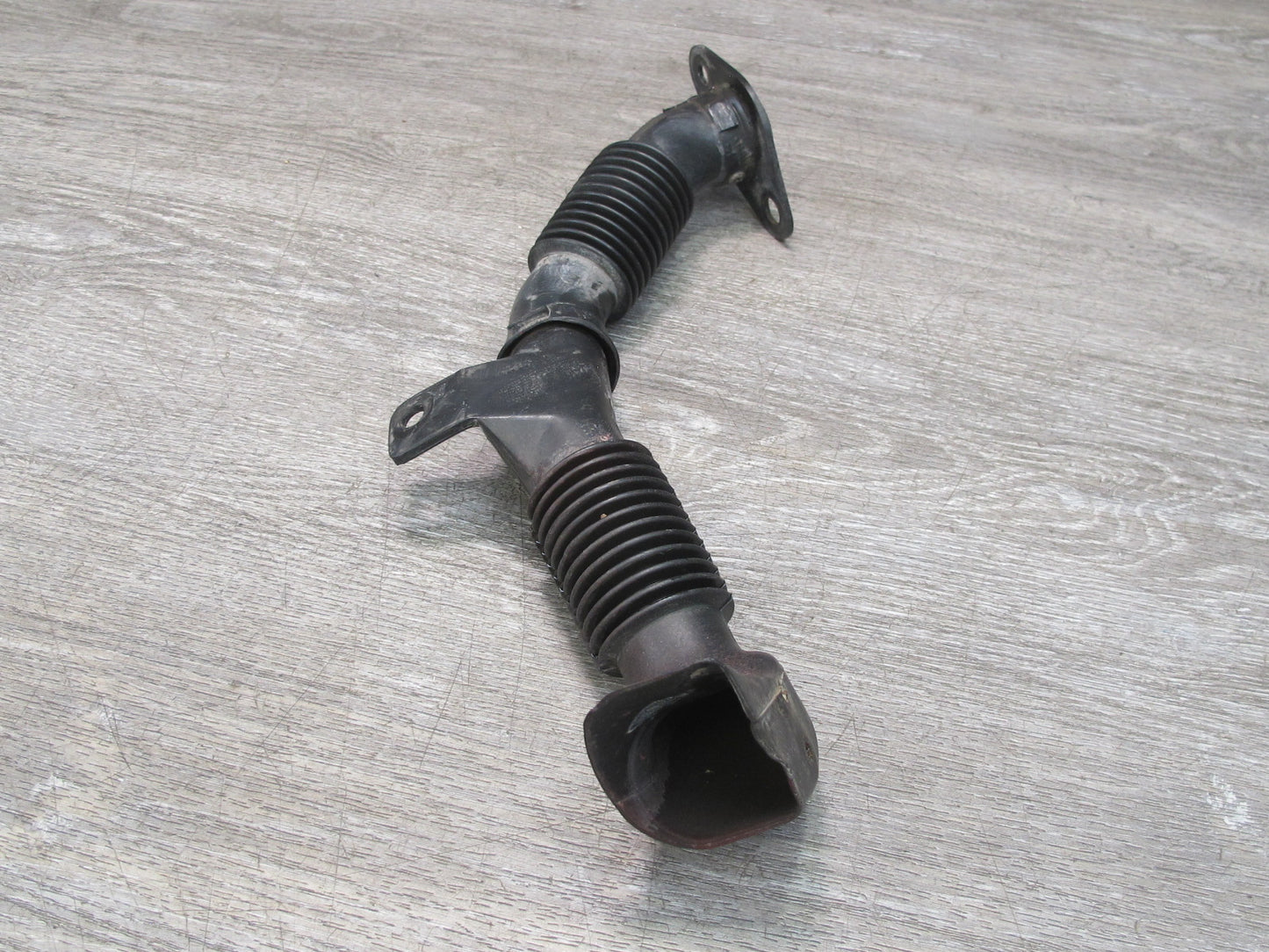 86-88 Mazda RX7 FC3S Front Air Duct Tube FB0150134 OEM