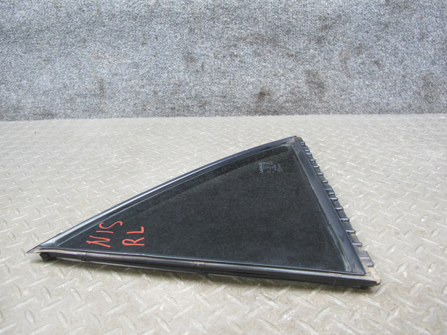 01-05 Lexus JCE10L IS300 Sedan Rear Left Door Quarter Glass Window OEM