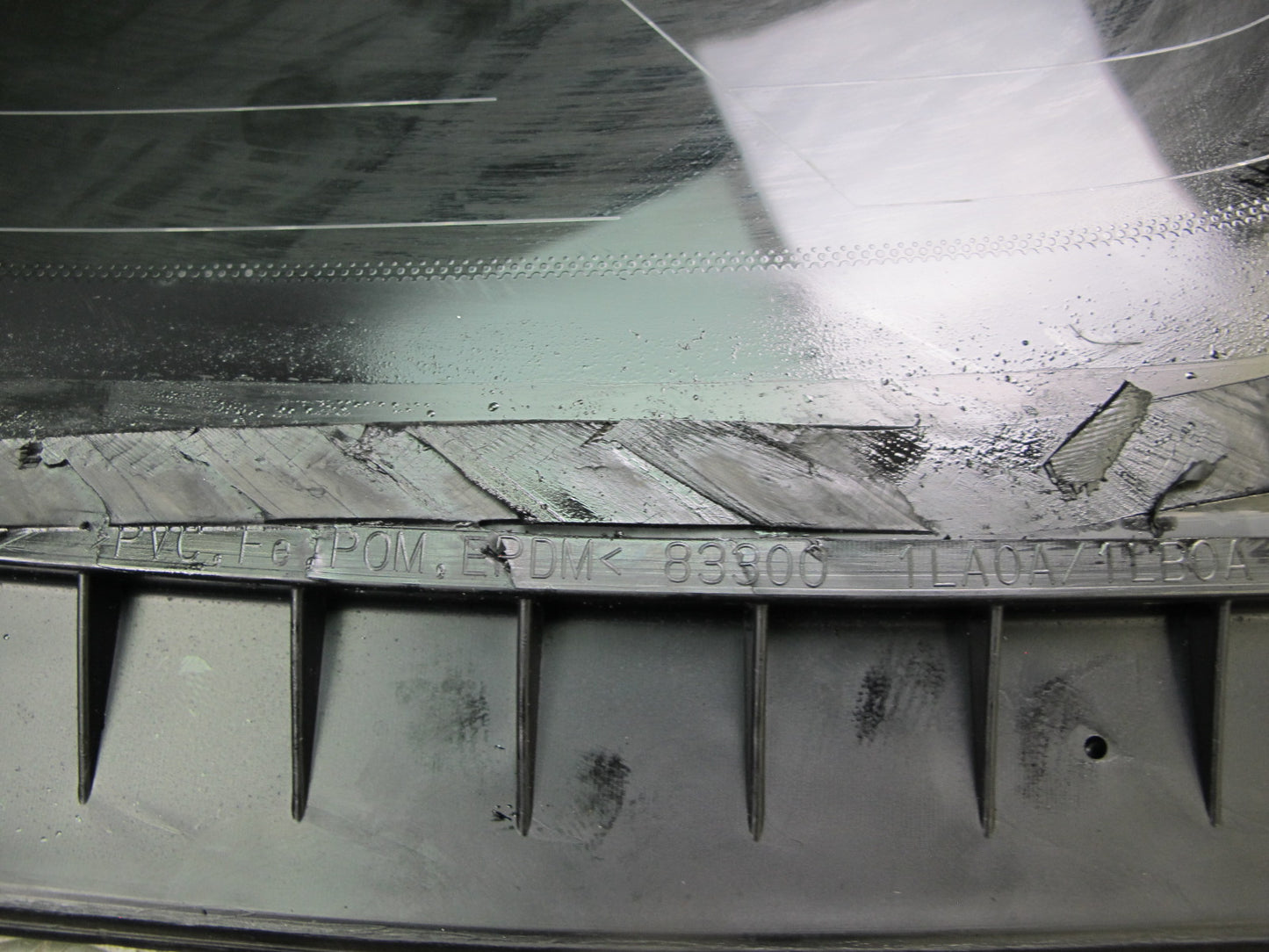 2011-2017 Infiniti QX56 QX80 Rear Right Passenger Side Quarter Glass Window