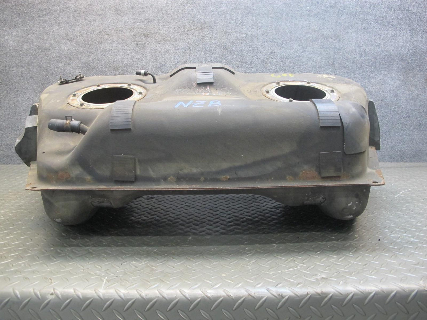 90-96 Nissan Z31 300ZX 2+0 NON Turbo Gas Fuel Tank Unit OEM
