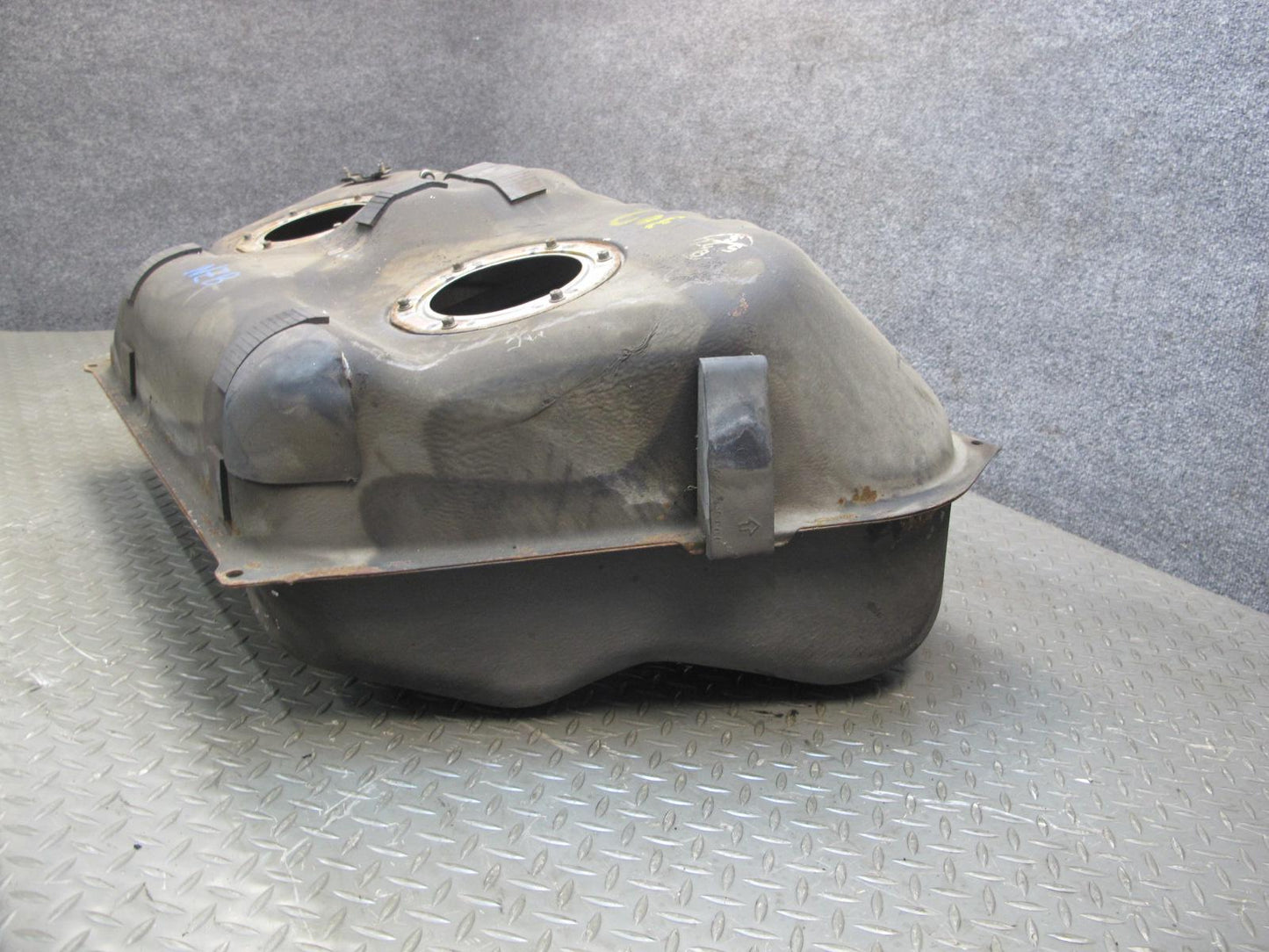 90-96 Nissan Z31 300ZX 2+0 NON Turbo Gas Fuel Tank Unit OEM