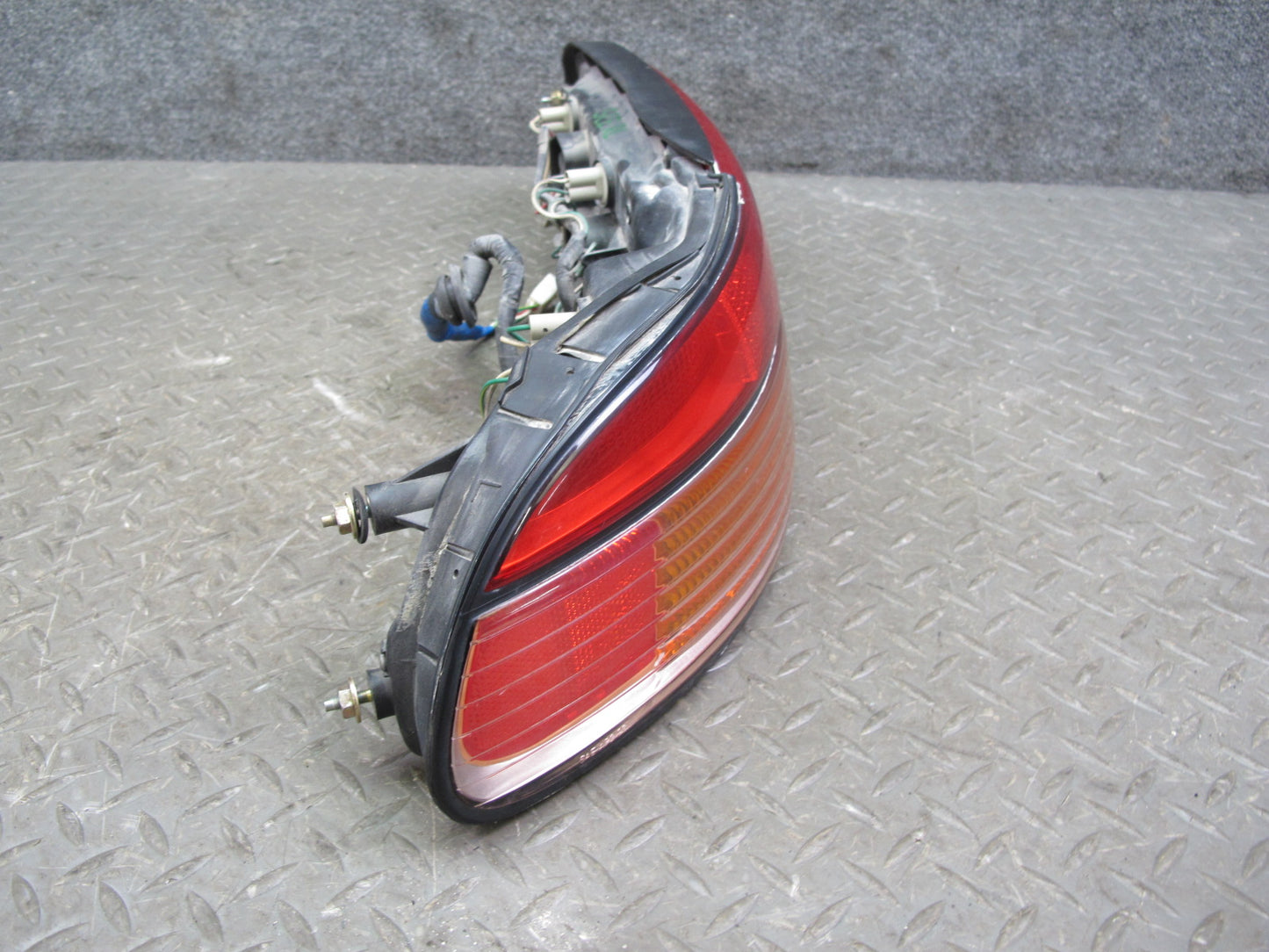 95-96 Lexus JZZ31L SC400 SC300 Rear Left Tail Light Lamp OEM