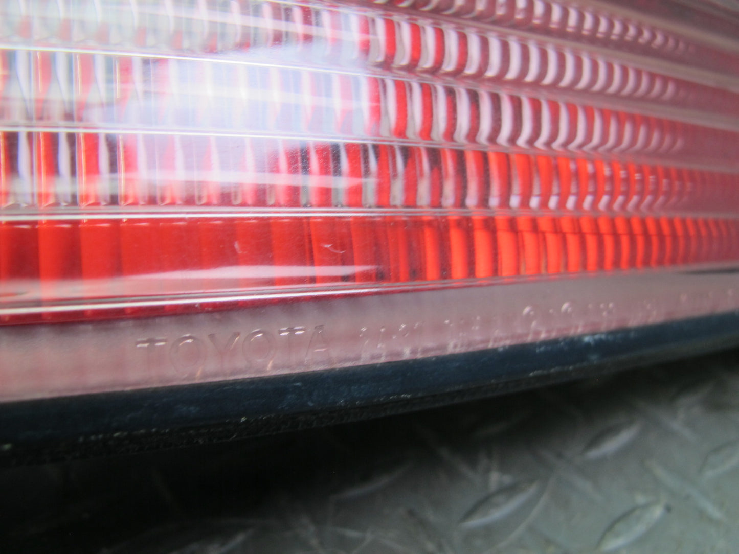 95-96 Lexus JZZ31L SC400 SC300 Rear Left Tail Light Lamp OEM