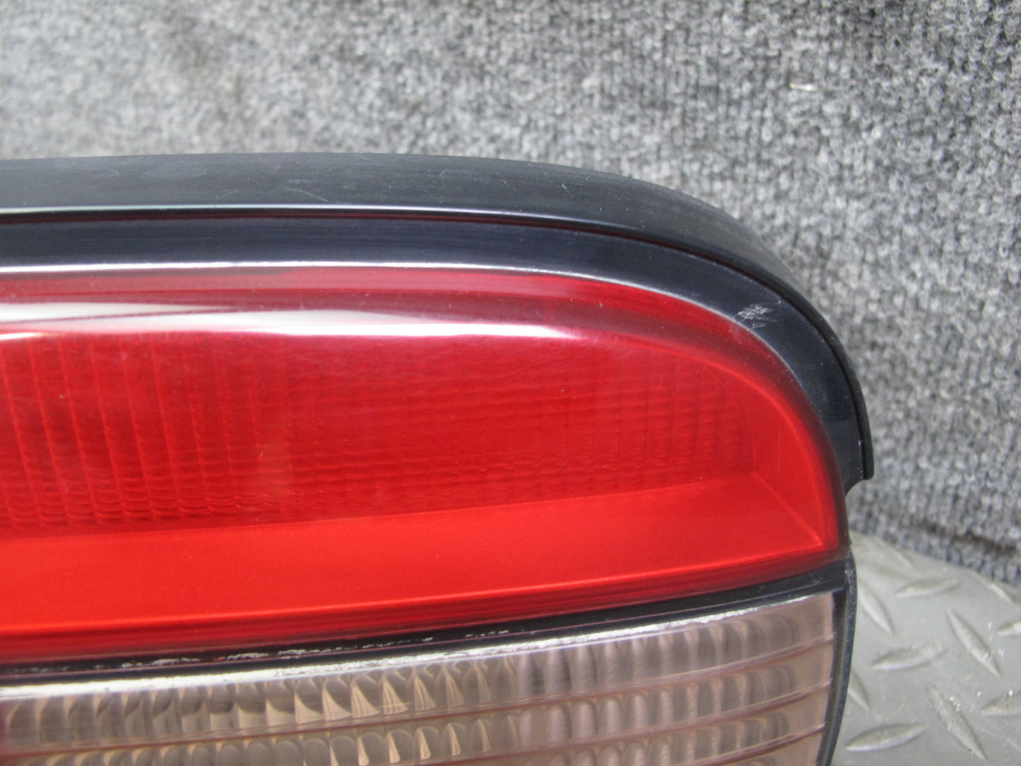95-96 Lexus JZZ31L SC400 SC300 Rear Left Tail Light Lamp OEM