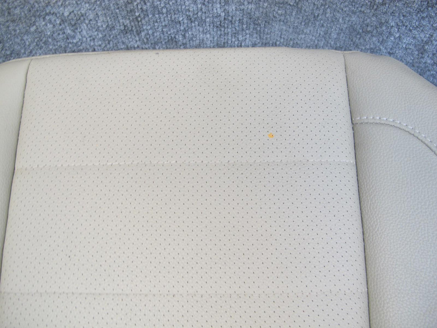 2012-2019 Mercedes W166 ML GLE Rear Left 2ND ROW Seat Lower Leather Cushion
