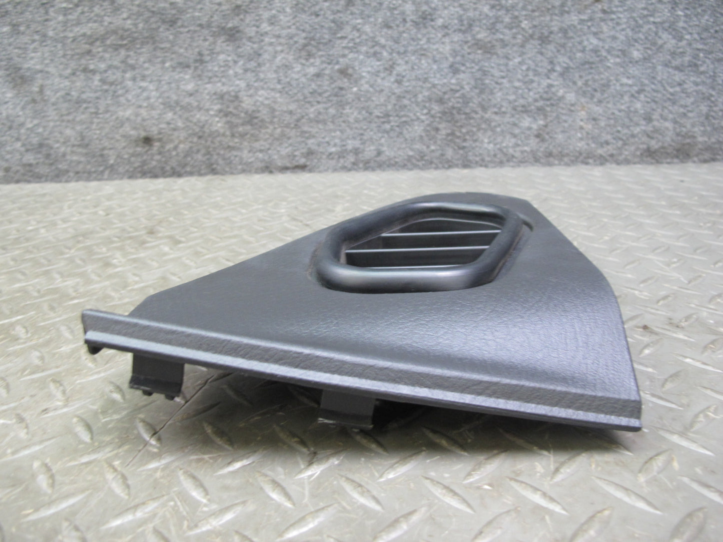 90-96 Nissan Z32 300ZX Set of 2 Dash Left & Right Air Vent END Cap Trim OEM