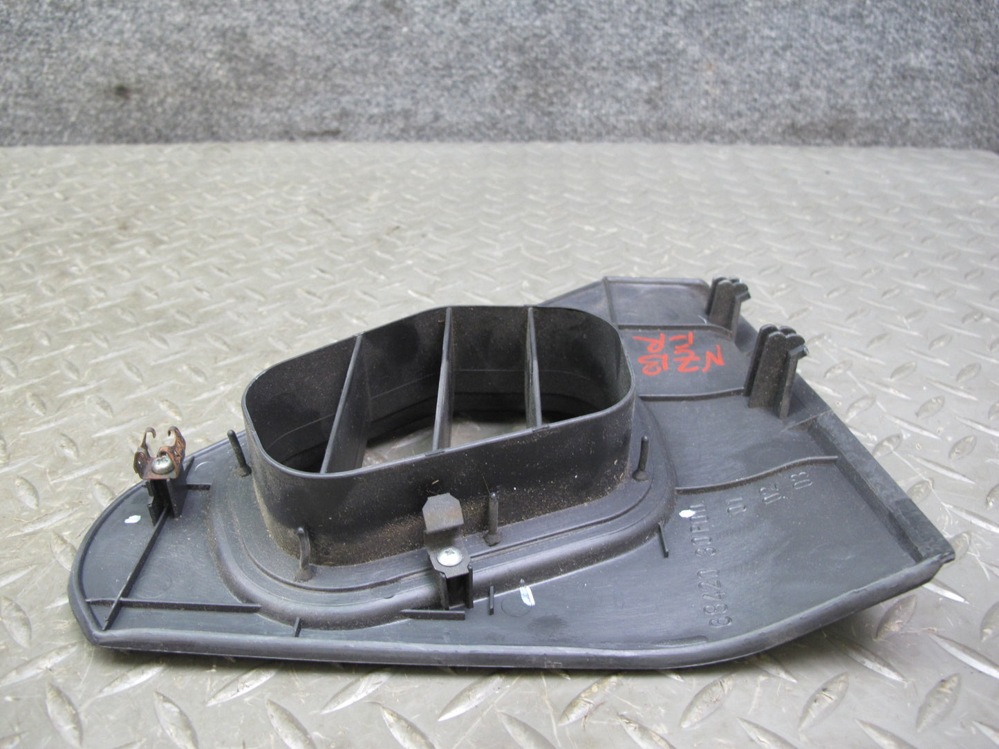 90-96 Nissan Z32 300ZX Set of 2 Dash Left & Right Air Vent END Cap Trim OEM