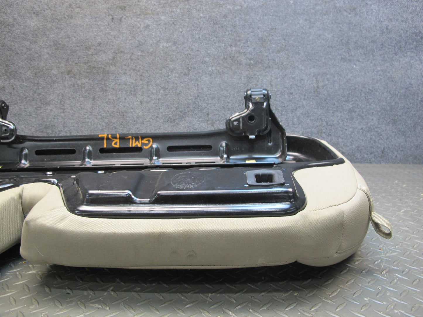 2012-2019 Mercedes W166 ML GLE Rear Left 2ND ROW Seat Lower Leather Cushion