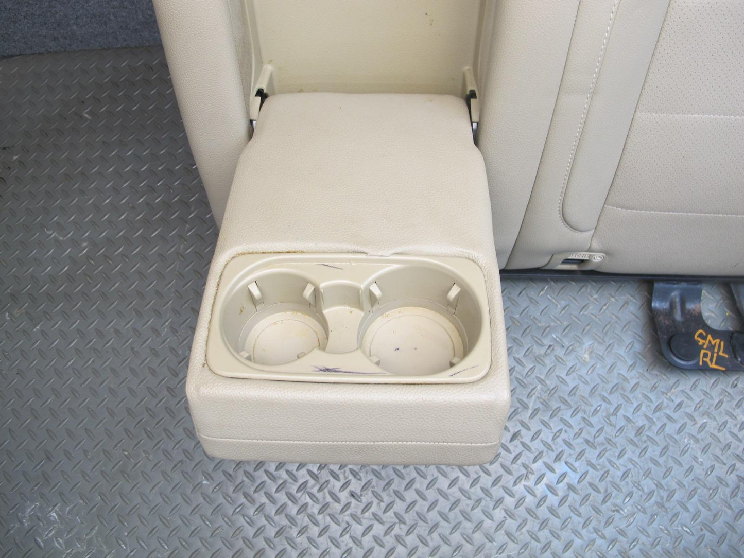 2012-2019 Mercedes W166 ML GLE Rear Left 2ND ROW Seat Upper Leather Cushion