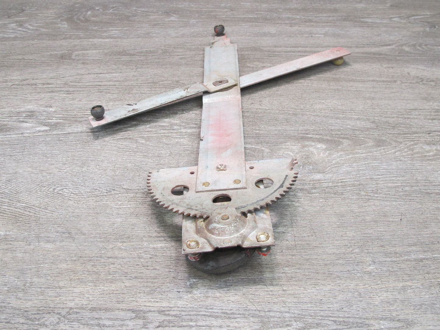75-82 Triumph TR7 Left Door Window Regulator OEM