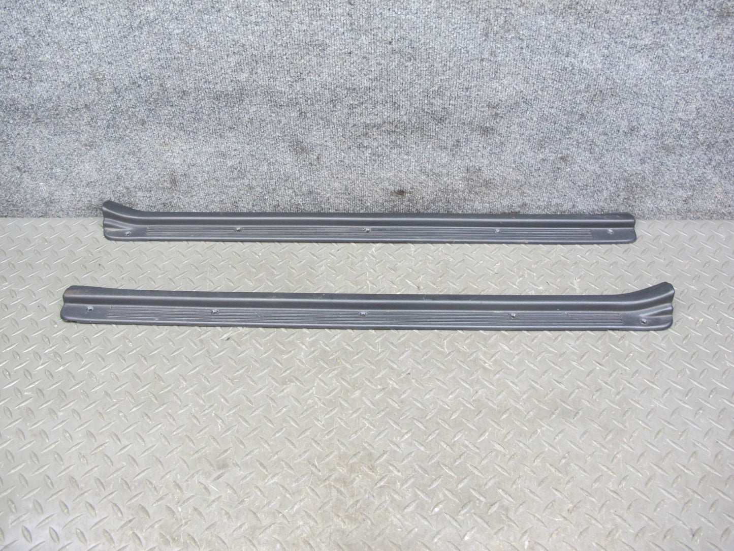 90-96 Nissan Z32 300ZX Coupe Set of 2 Door Scuff Plate Sill Trim Cover OEM