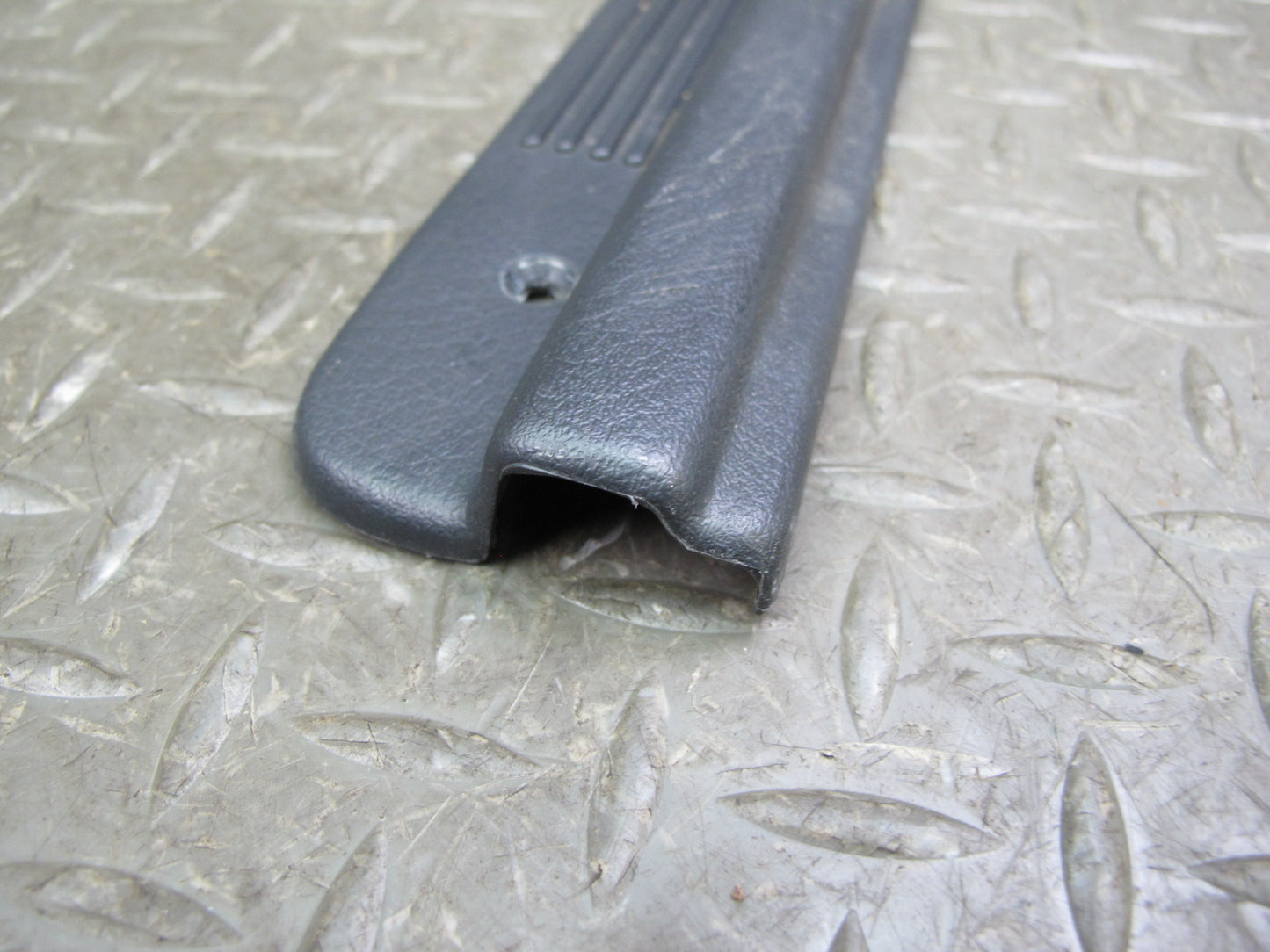 90-96 Nissan Z32 300ZX Coupe Set of 2 Door Scuff Plate Sill Trim Cover OEM