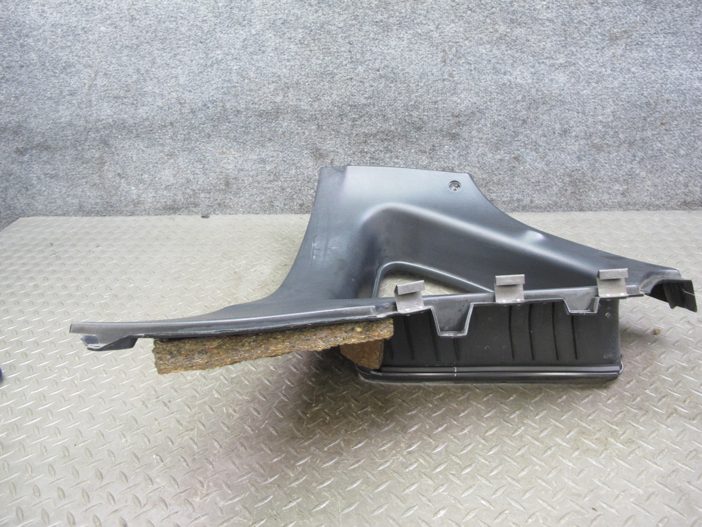90-96 Nissan Z32 300ZX Coupe 2+0 Set of 2 Rear C Pillar Trim Cover Panel OEM