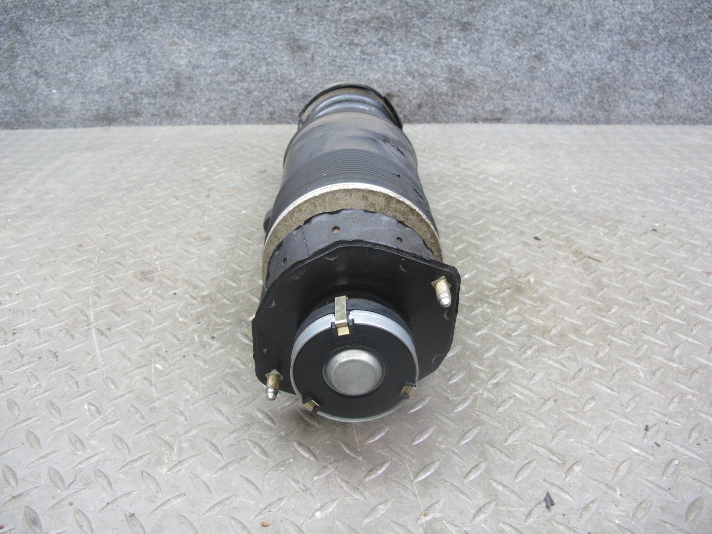 03-06 Mercedes R230 SL500 SL600 Rear Left ABC Hydraulic Shock Strut OEM