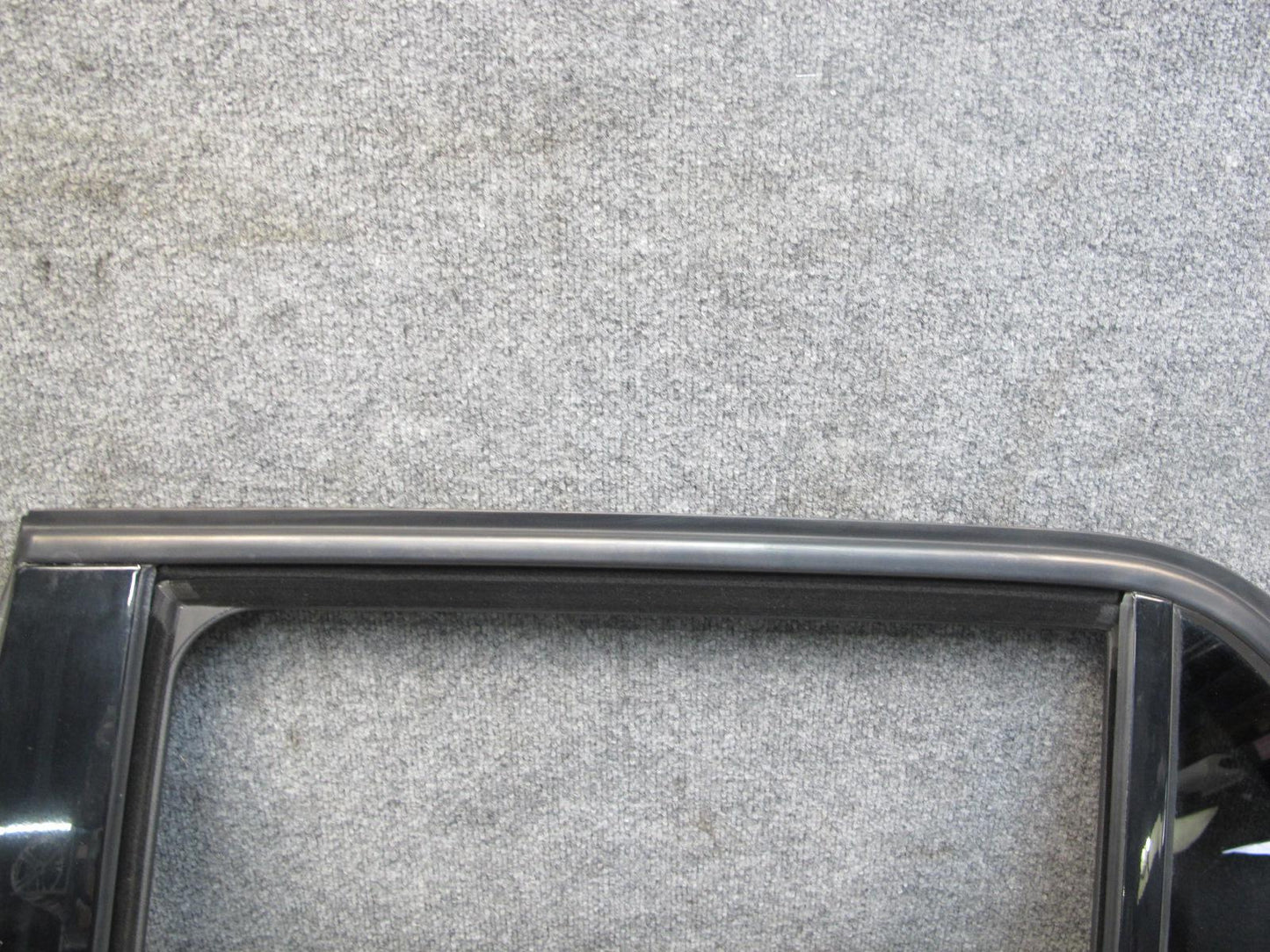 2012-2019 Mercedes W166 ML GLE Rear Left Side Door Shell Panel Cover W/ Glass