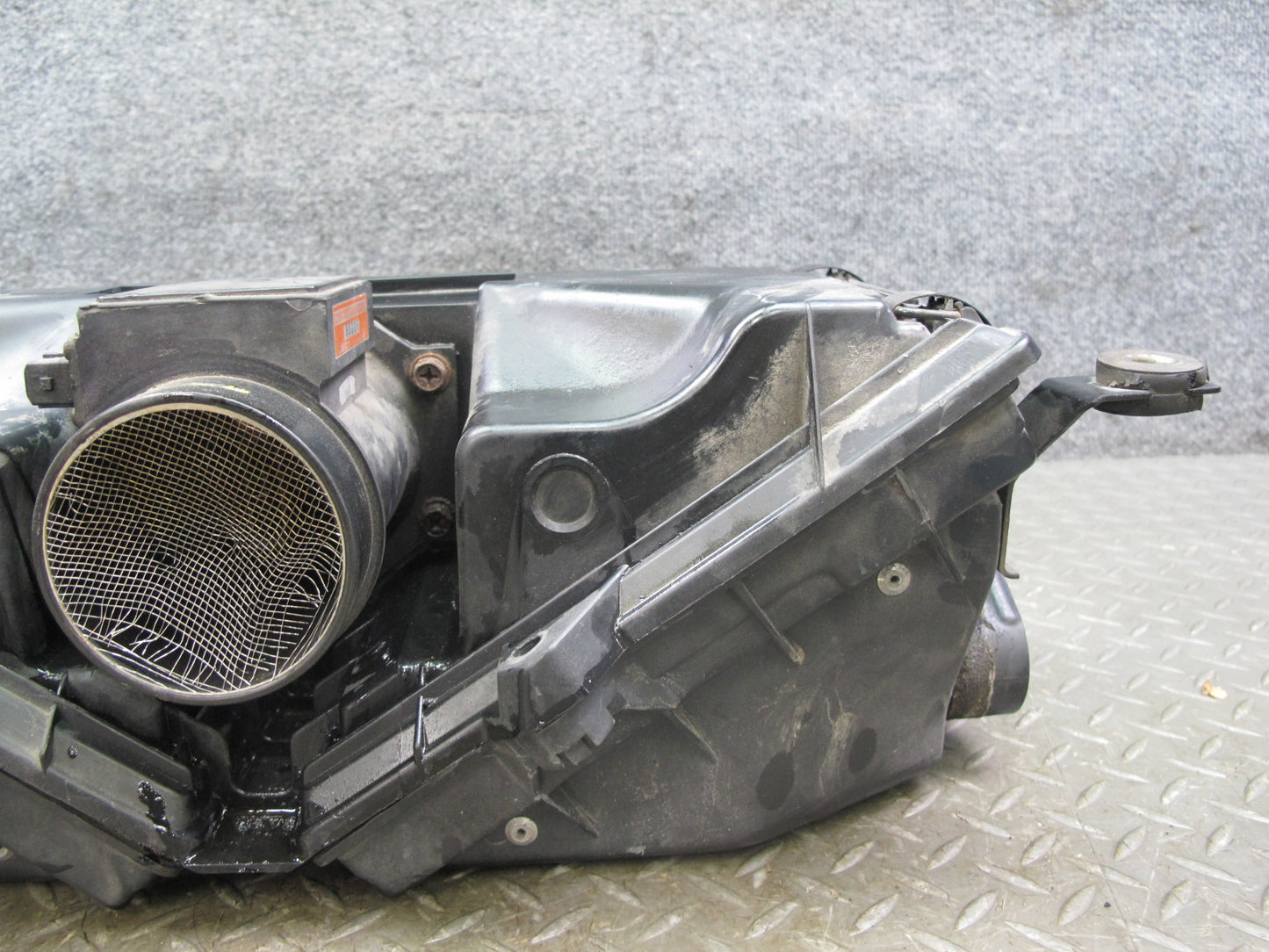 90-91 Nissan Z32 300ZX NON Turbo Air Intake Cleaner Filter Box w MAF Sensor OEM