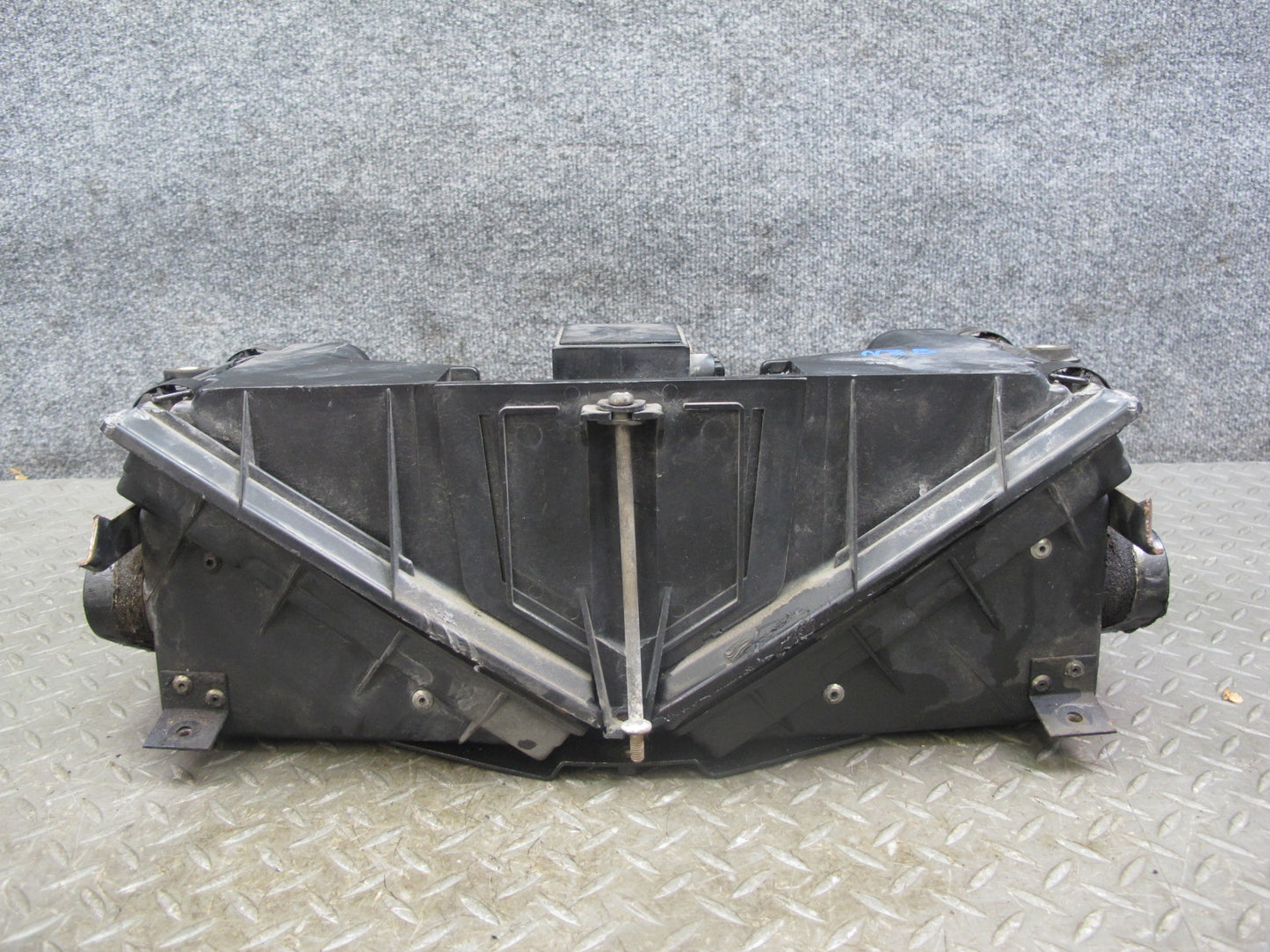 90-91 Nissan Z32 300ZX NON Turbo Air Intake Cleaner Filter Box w MAF Sensor OEM