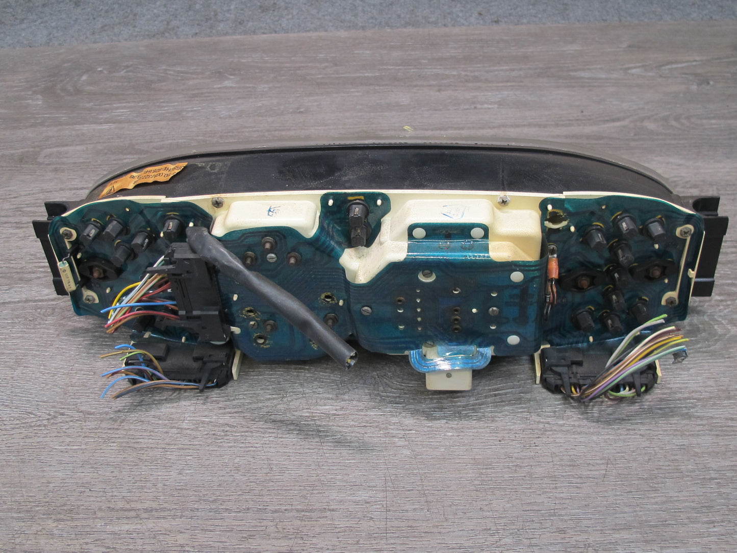 85-86 Porsche 928 AT Automatic Transmission Speedometer Instrument Cluster Gauge