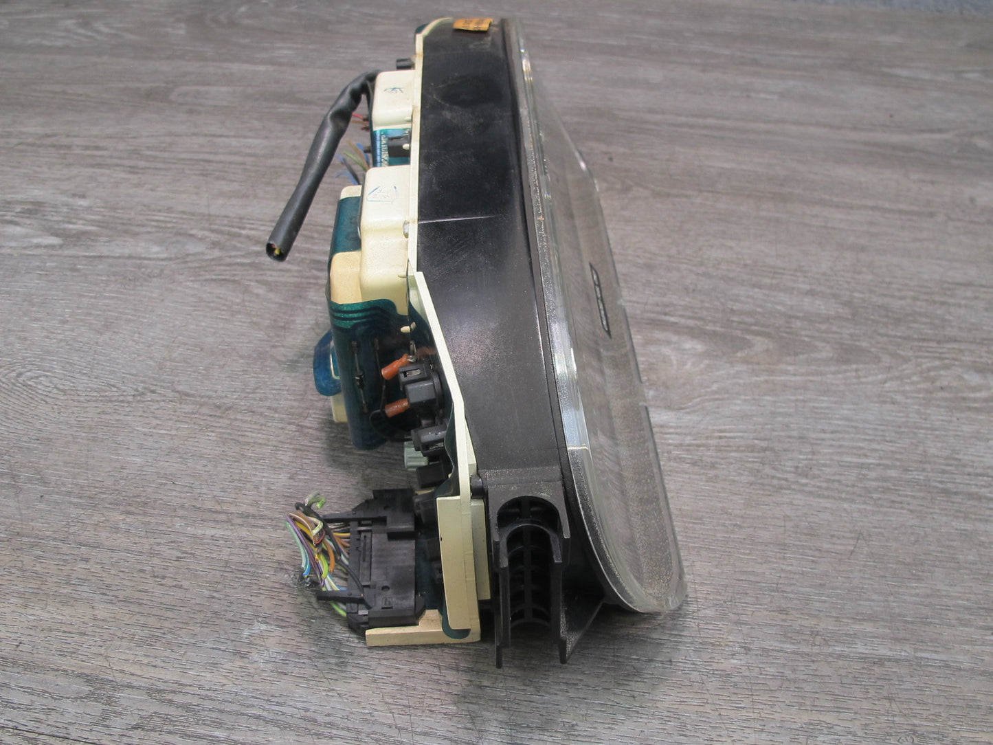 85-86 Porsche 928 AT Automatic Transmission Speedometer Instrument Cluster Gauge