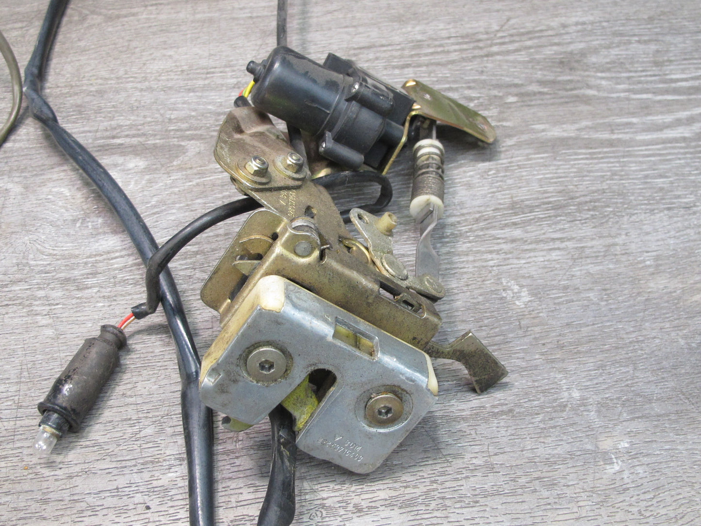 1983-1986 Porsche 928 S Right Pass Side Door Lock Latch Wire Harness Assembly