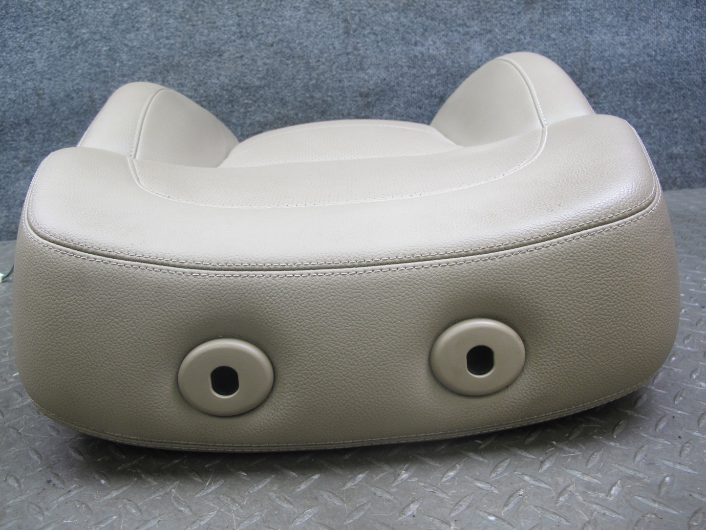 2012-2015 Mercedes W166 Front Left Seat Upper Backrest Cushion
